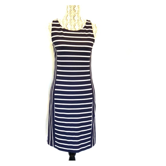 Banana Republic Dresses & Skirts - Banana Republic Navy & White striped dress!